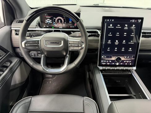 Used 2025 GMC Sierra EV Denali image 19