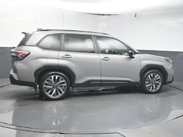 Certified 2025 Subaru Forester Touring w/ Popular Package - Touring AWD/4WD image 8