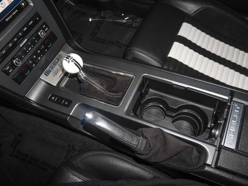 Used 2011 Ford Mustang Shelby GT500 w/ Electronics Pkg image 32