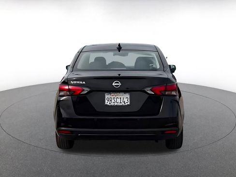 Used 2025 Nissan Versa SV image 12