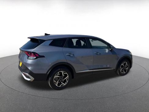 Used 2025 Kia Sportage LX FWD image 14