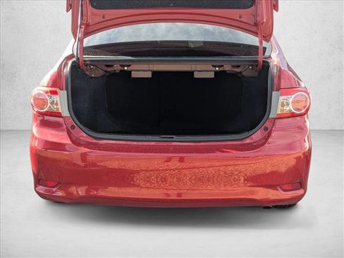 Used 2012 Toyota Corolla LE image 4