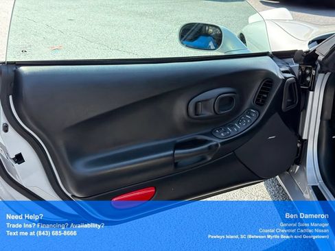 Used 2000 Chevrolet Corvette Convertible w/ Memory Pkg RWD image 5