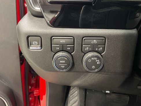 New 2026 Chevrolet Silverado 1500 LT image 32