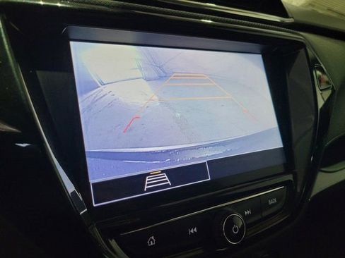 Used 2021 Chevrolet TrailBlazer LT w/ Convenience Package image 7