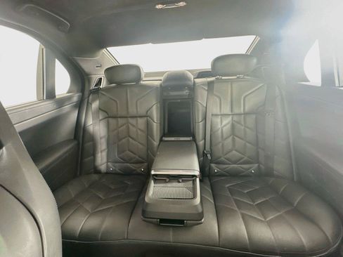 Used 2025 BMW 740i RWD image 12