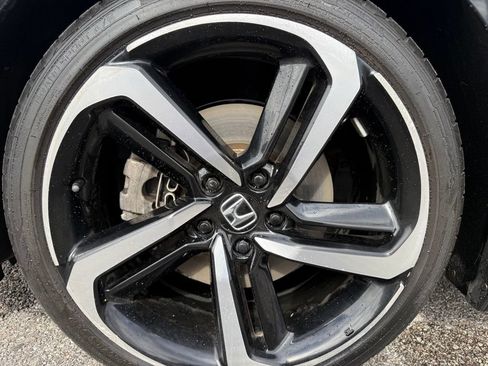 Used 2019 Honda Accord Sport image 20