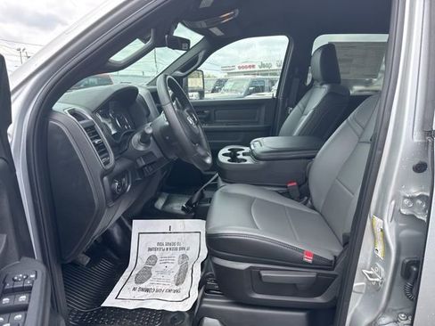 New 2026 RAM 2500 Tradesman w/ Chrome Appearance Group AWD/4WD image 11