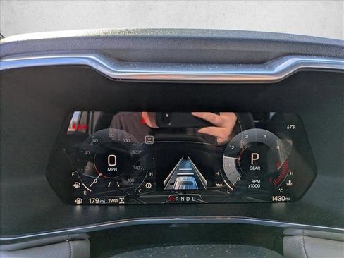 Certified 2026 GMC Canyon Denali image 10