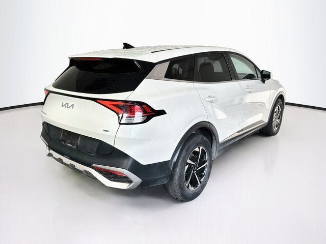 Used 2023 Kia Sportage LX AWD/4WD image 5