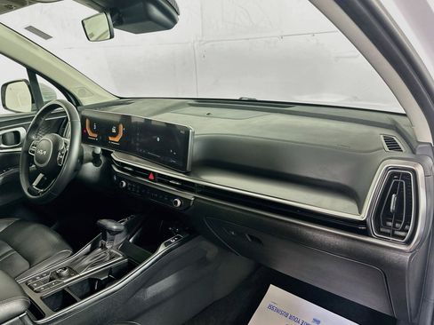 Certified 2024 Kia Sorento S AWD/4WD image 29