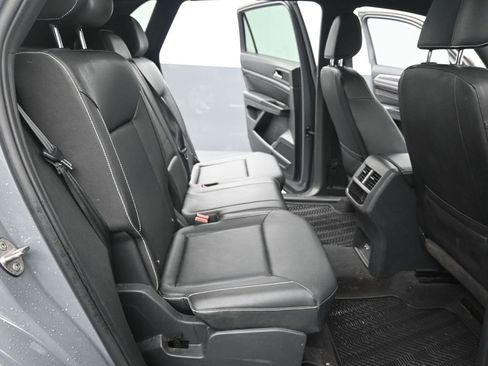 Used 2020 Volkswagen Atlas Cross Sport SEL image 10