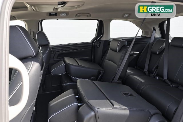 Used 2023 Honda Odyssey Elite image 12