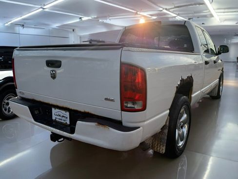 Used 2005 Dodge Ram 1500 Truck SLT image 10