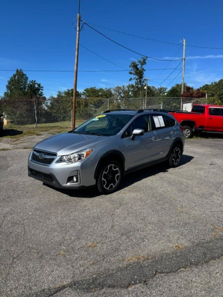Used 2016 Subaru Crosstrek 2.0i Limited w/ Popular Package #2 AWD/4WD image 1