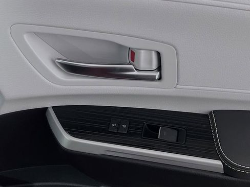 New 2026 Toyota Sienna XSE image 29