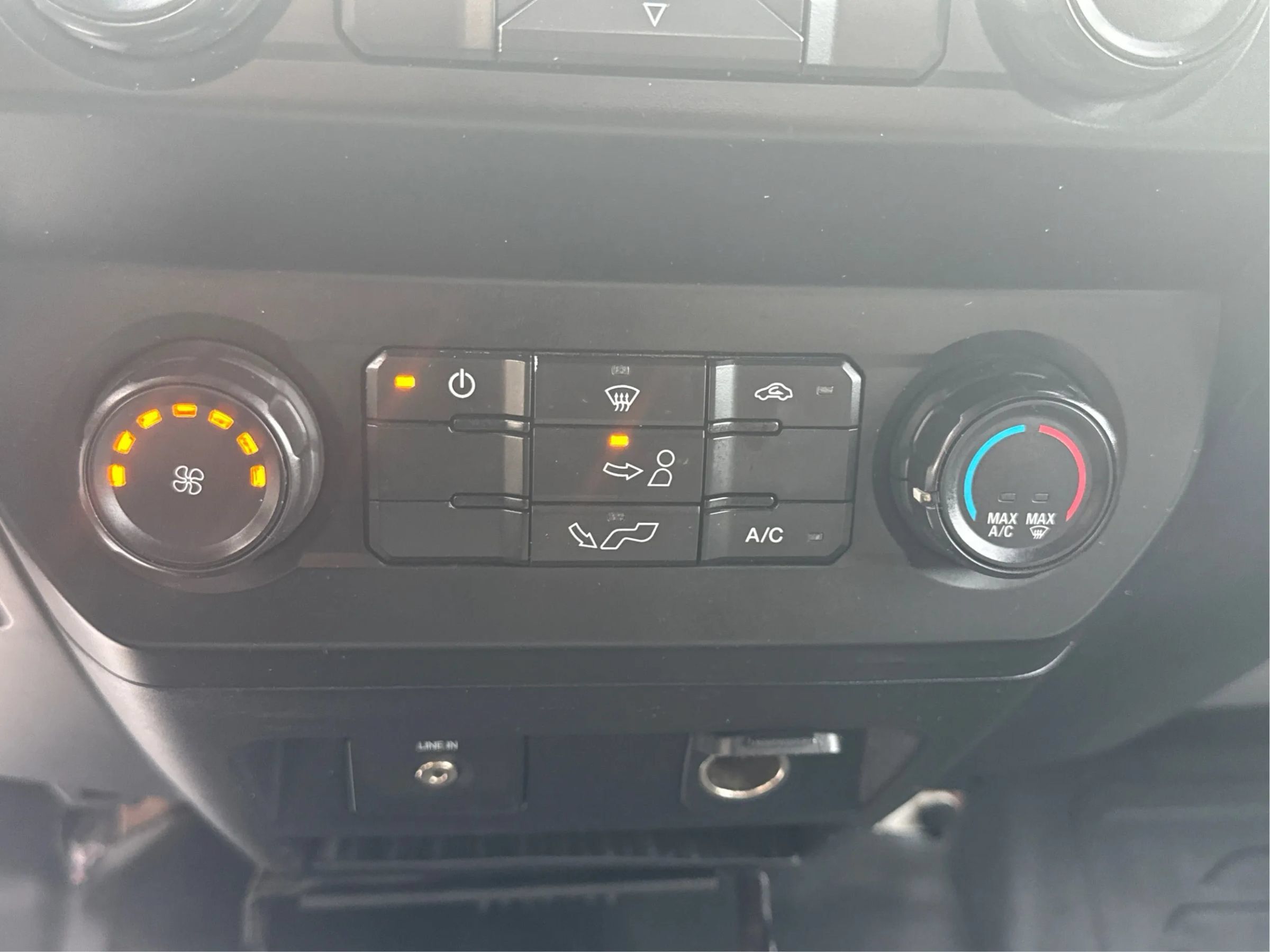 Used 2020 Ford F150 XL AWD/4WD image 23