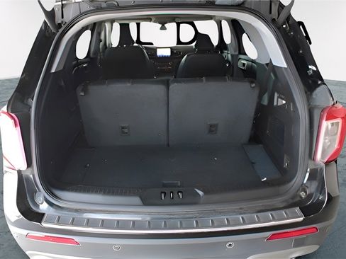 Used 2021 Ford Explorer Limited w/ Equipment Group 301A image 25
