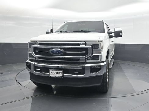 Used 2022 Ford F250 Lariat w/ Lariat Ultimate Package AWD/4WD image 3