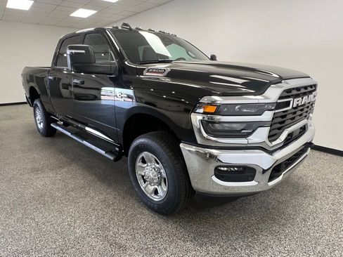 New 2025 RAM 2500 Tradesman image 21