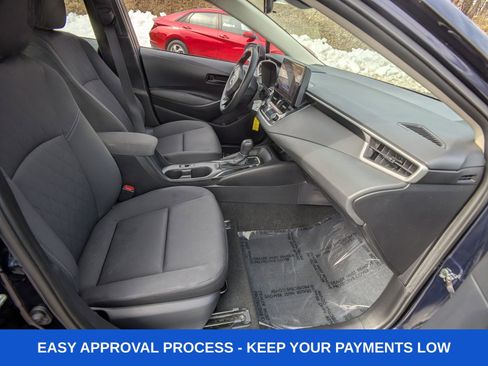 Used 2025 Toyota Corolla LE FWD image 14