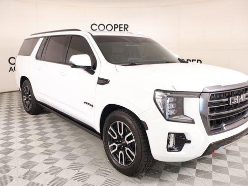 Used 2023 GMC Yukon XL AT4 w/ AT4 Premium Plus Package AWD/4WD image 1
