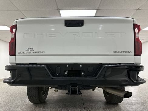 Used 2024 Chevrolet Silverado 2500 Custom w/ Custom Value Package AWD/4WD image 29