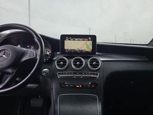 Used 2018 Mercedes-Benz GLC 300 GLC 300 image 30