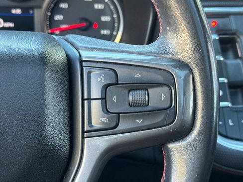 Used 2021 Chevrolet Suburban RST AWD/4WD image 38