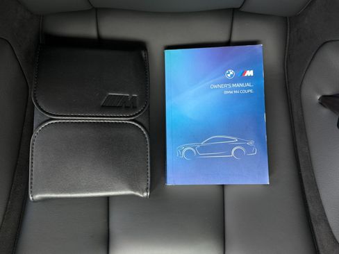 Used 2023 BMW M4 CSL image 45