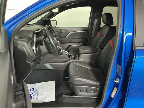 Used 2024 Chevrolet Colorado Z71 w/ Z71 Convenience Package 2 AWD/4WD image 14