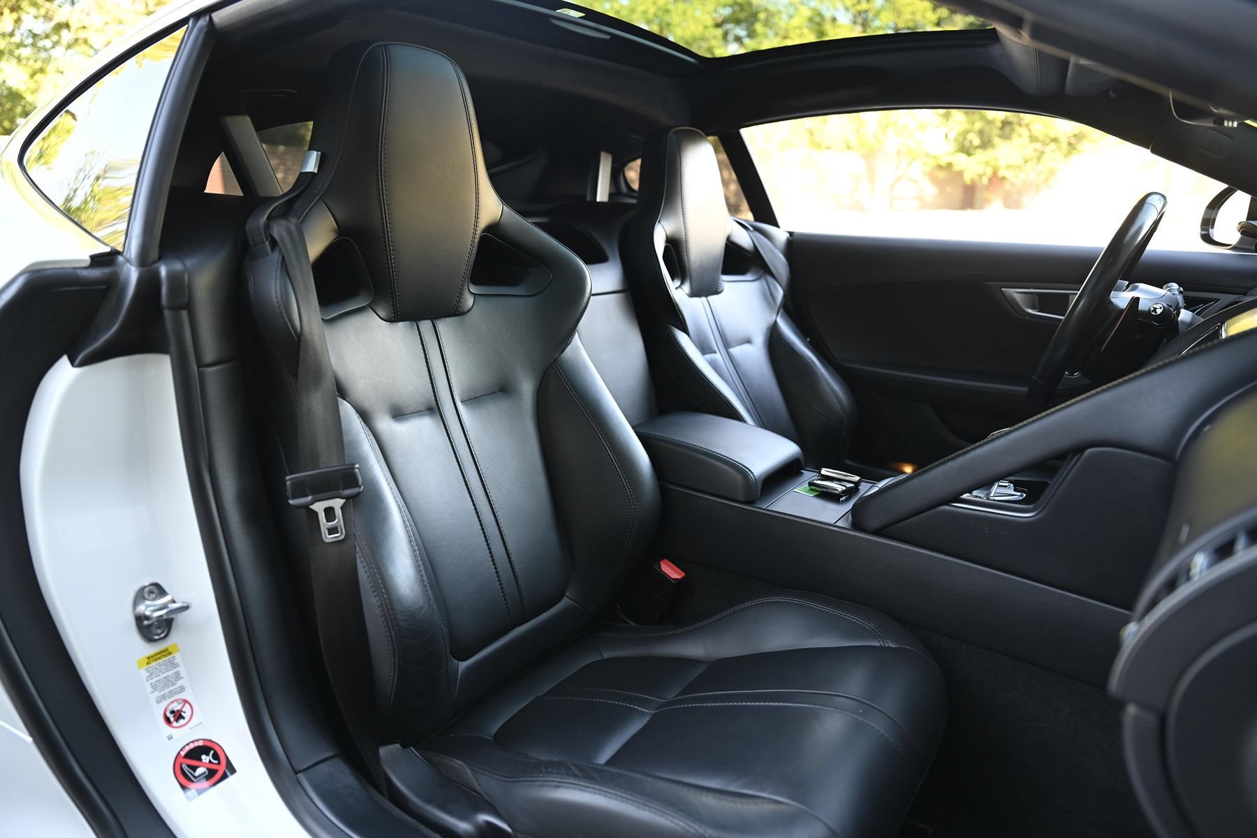 Used 2016 Jaguar F-TYPE S RWD image 28