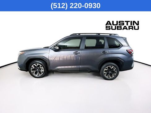 Certified 2025 Subaru Forester Premium image 5