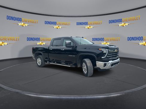 Used 2024 Chevrolet Silverado 2500 LTZ w/ LTZ Convenience Package AWD/4WD image 5
