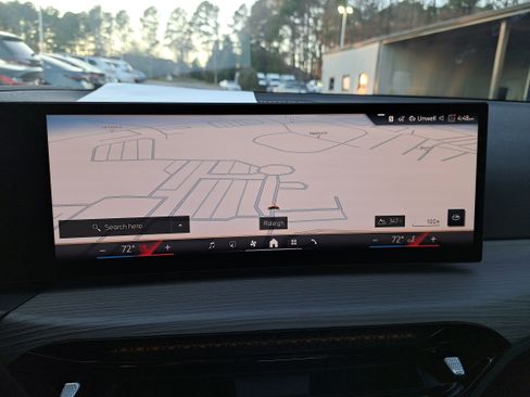 New 2026 BMW 330i Sedan w/ M Sport Package image 23