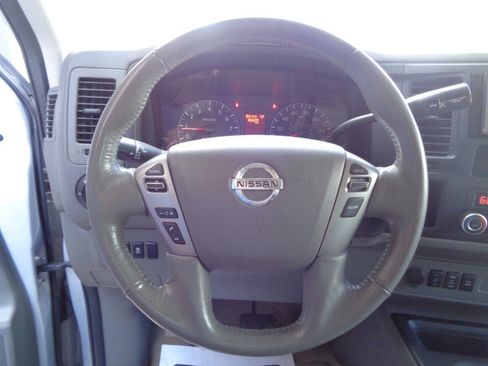 Used 2019 Nissan NV 3500 SL RWD image 27
