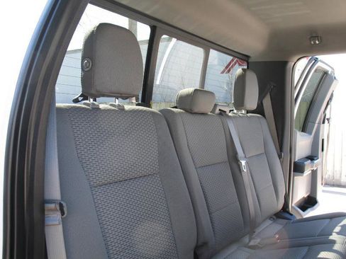 Used 2015 Ford F150 XLT w/ Equipment Group 302A Luxury image 29