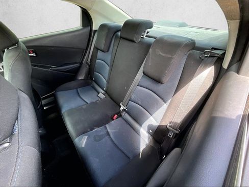 Used 2017 Toyota Yaris iA image 25