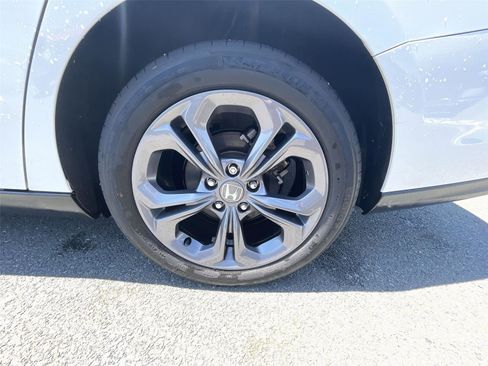 Used 2023 Honda Accord EX image 25
