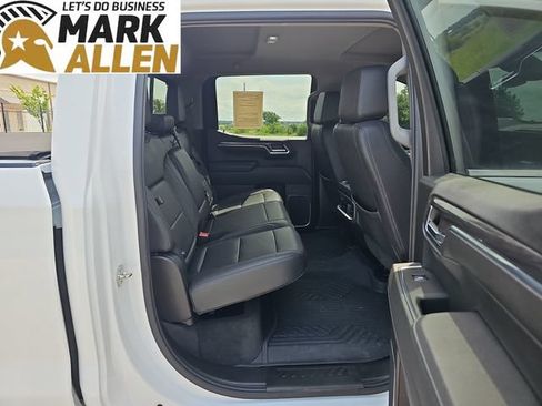 Used 2024 Chevrolet Silverado 1500 LTZ AWD/4WD image 19