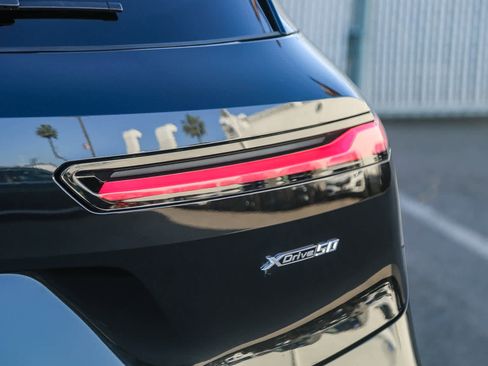 Used 2025 BMW iX xDrive50 image 7