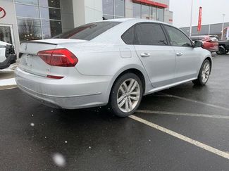 Used 2019 Volkswagen Passat 2.0T Wolfsburg w/ Wheels & Sunroof Package video 3