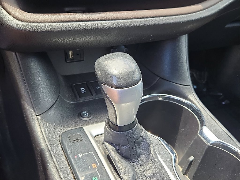Used 2015 Toyota Highlander Plus AWD/4WD image 15