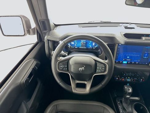 New 2025 Ford Bronco Outer Banks image 22