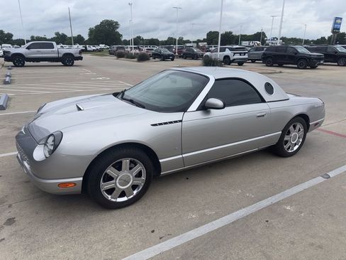 Used 2004 Ford Thunderbird RWD image 1