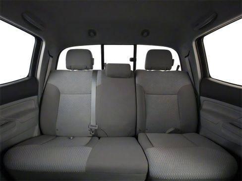 Used 2012 Toyota Tacoma 4x4 Double Cab w/ SR5 Pkg image 9