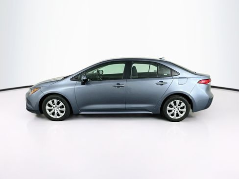 Used 2025 Toyota Corolla LE FWD image 4