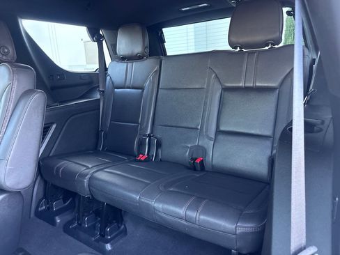 Used 2023 Chevrolet Tahoe RST w/ Luxury Package AWD/4WD image 15