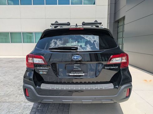Used 2019 Subaru Outback 2.5i Touring AWD/4WD image 7
