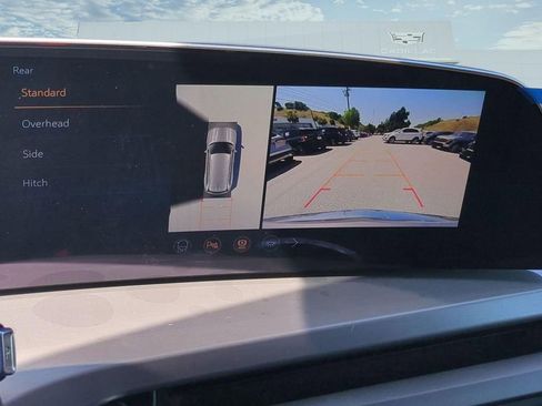 New 2026 Cadillac Vistiq Luxury w/ LPO, Floor Liner Package AWD/4WD image 10